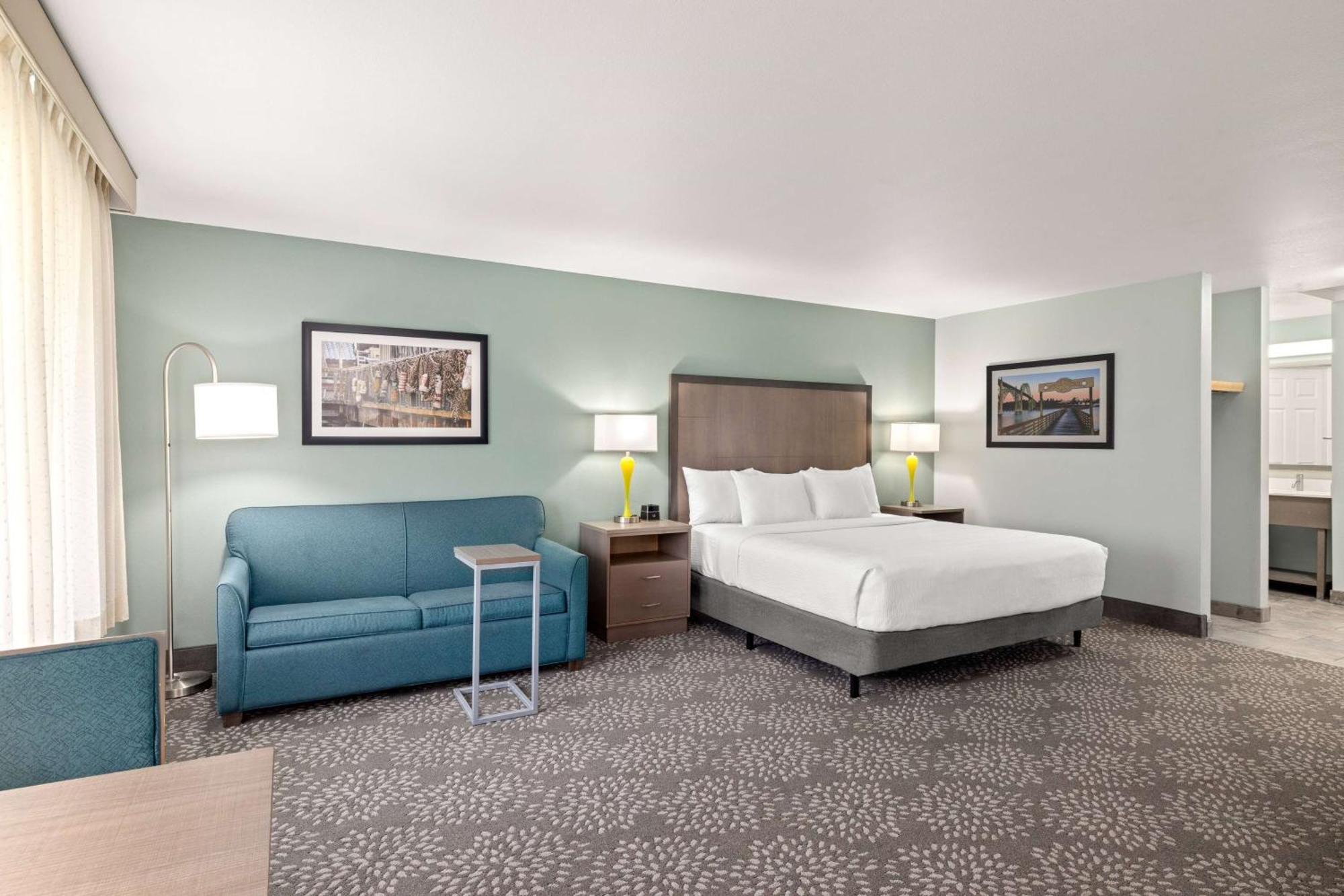 Hotel La Quinta By Wyndham Newport Exterior foto